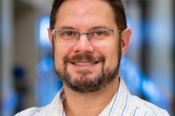 Seminars in Infection & Immunity (VETMI 7120) — Paul Thomas, PhD